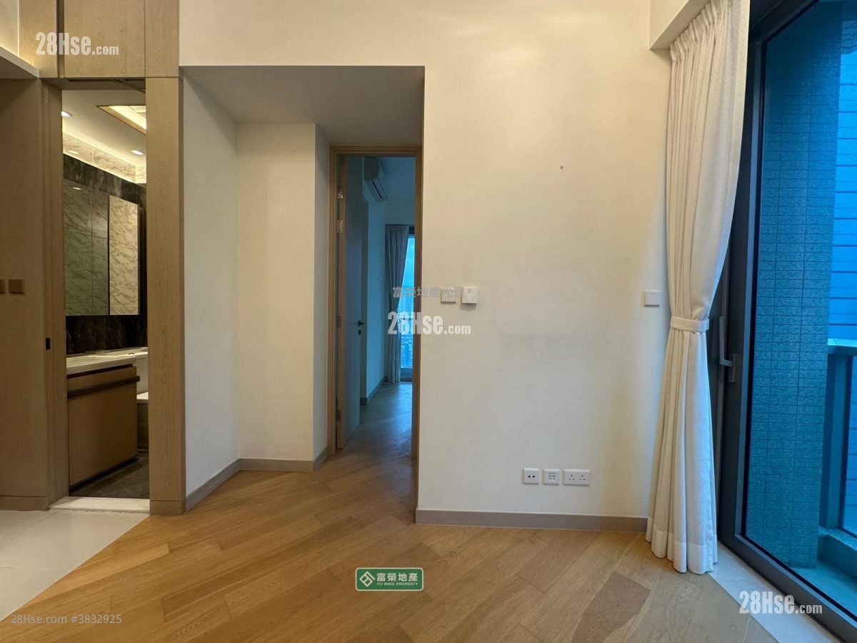 One Soho Sell 2 Bedrooms , 1 Bathroom 374 ft²
