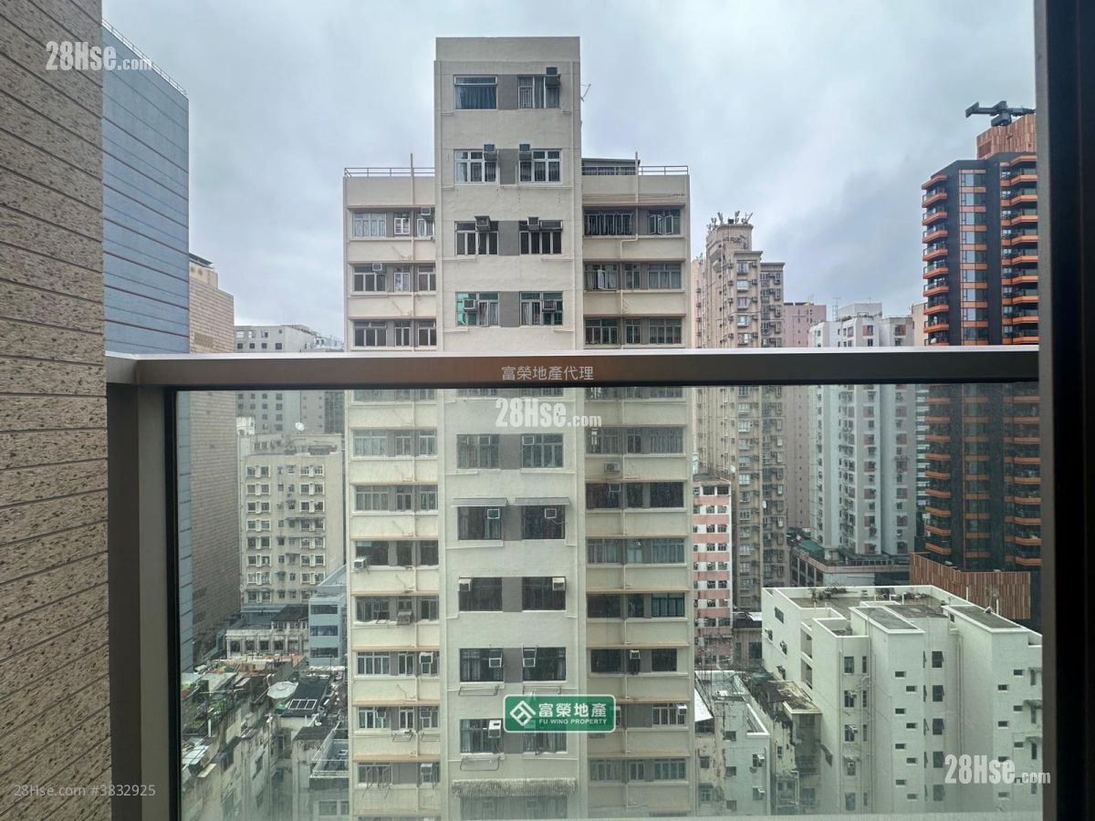 One Soho Sell 2 Bedrooms , 1 Bathroom 374 ft²