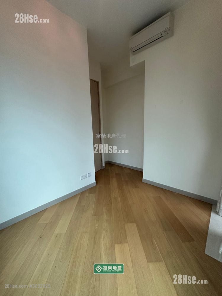 One Soho Sell 2 Bedrooms , 1 Bathroom 374 ft²