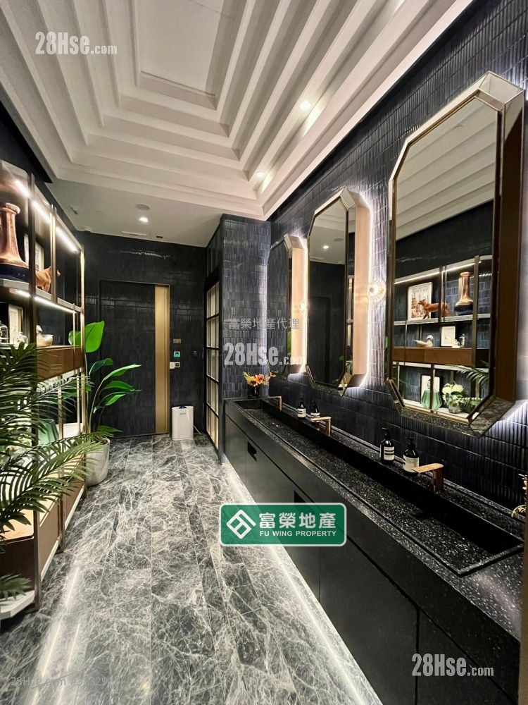 One Soho Sell 2 Bedrooms , 1 Bathroom 374 ft²