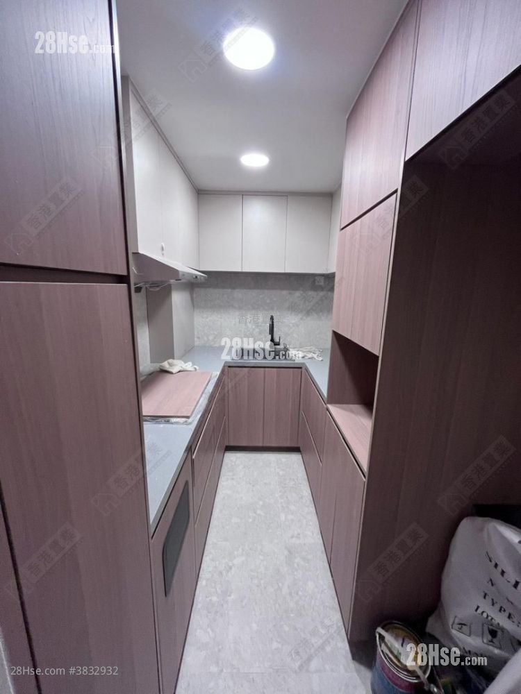 Pacific Palisades Rental 3 Bedrooms , 2 Bathrooms 751 ft²