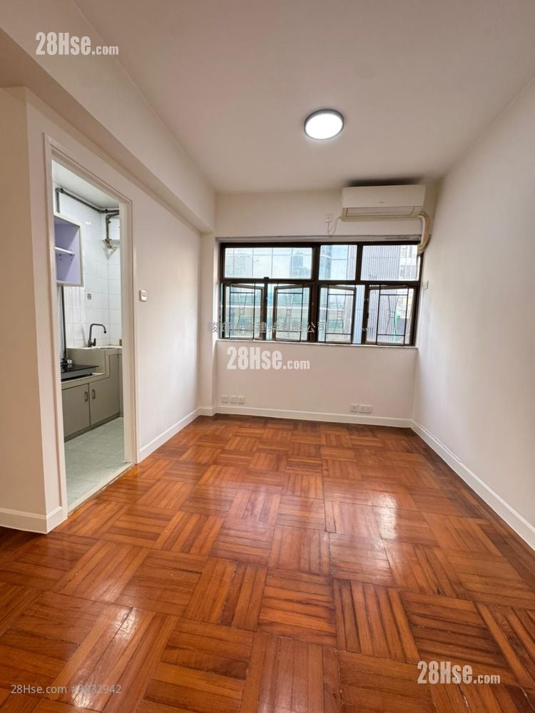 New Knutsford House Rental 2 Bedrooms , 1 Bathroom 465 ft²
