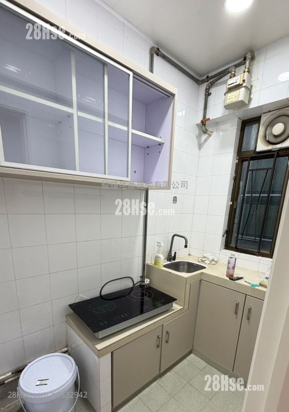 New Knutsford House Rental 2 Bedrooms , 1 Bathroom 465 ft²