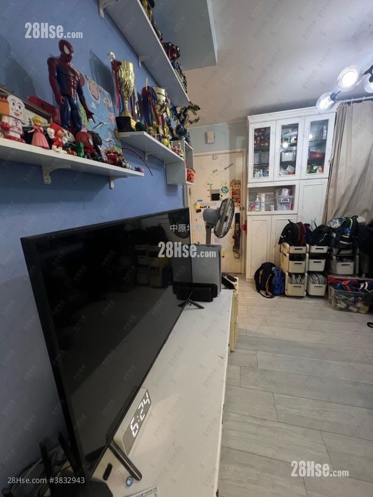 屏欣苑 售盘 2 房 376 平方尺