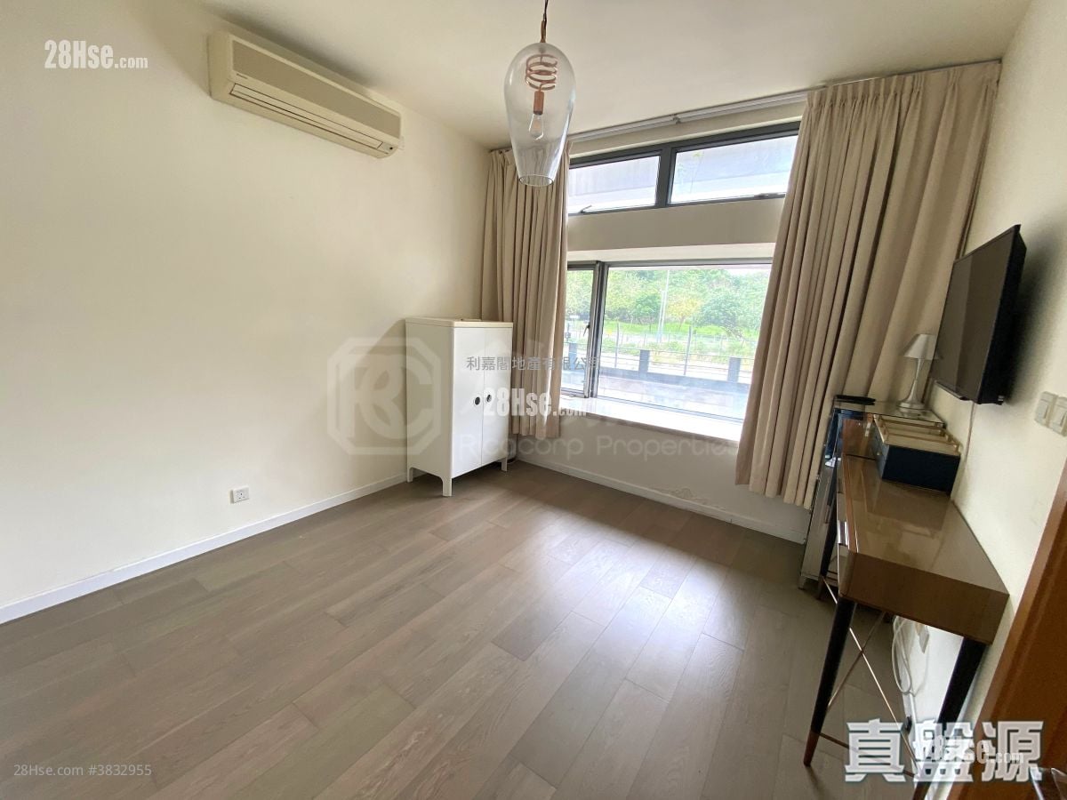 bedroom 3: Providence Bay Rental 4 Bedrooms , 2 Bathrooms 1,568 ft²