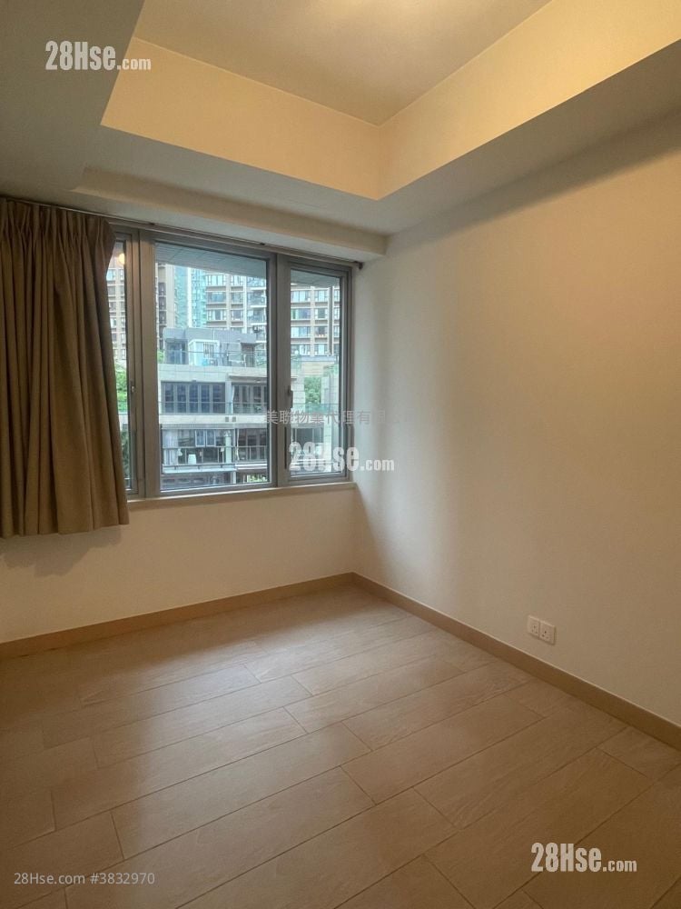 Century Link Rental 357 ft²
