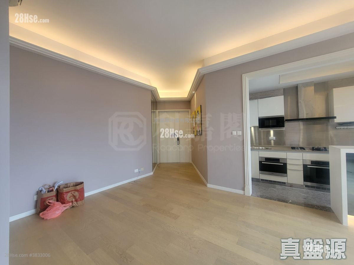 Grand Austin Sell 2 Bedrooms , 2 Bathrooms 874 ft²