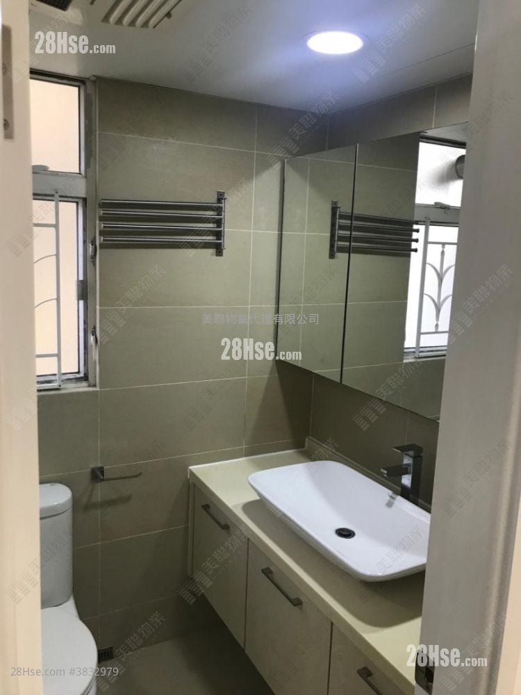 Bel Air Heights Sell 3 Bedrooms , 1 Bathroom 577 ft²