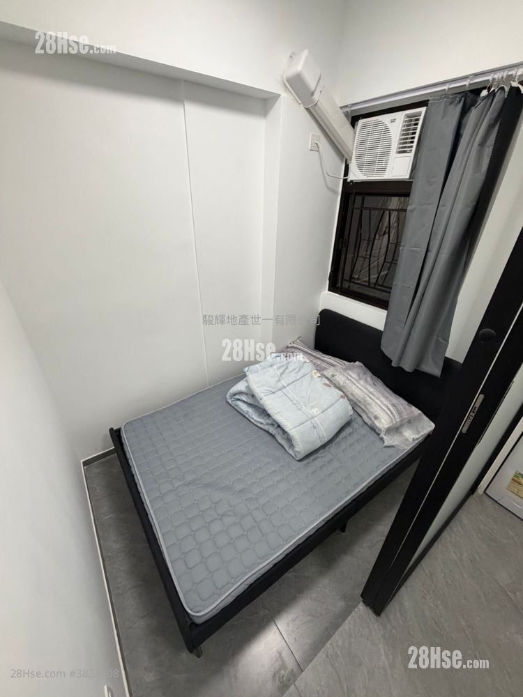 Sincere House Rental 1 Bedroom , 1 Bathroom 160 ft²