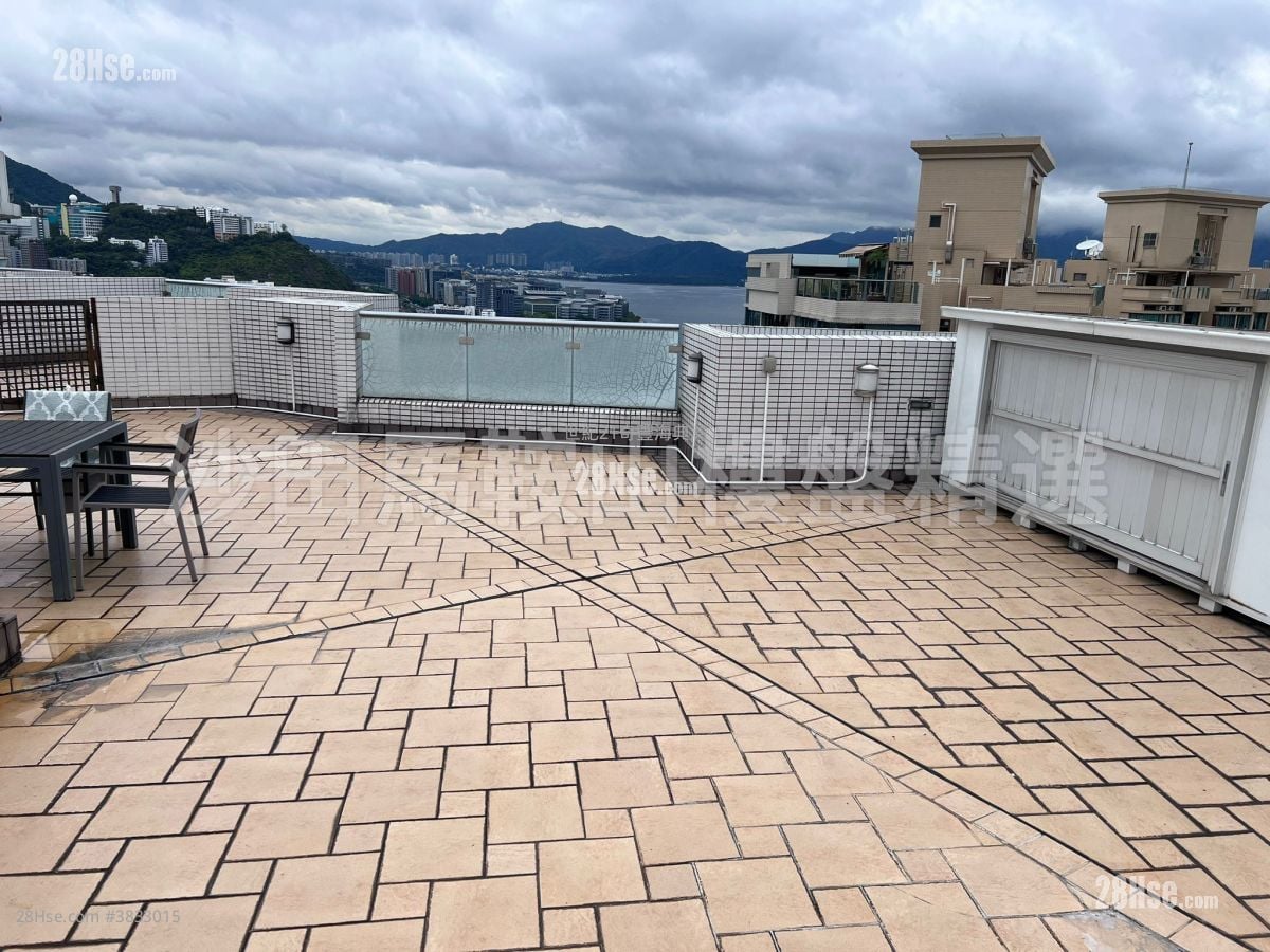 La Costa Sell 3 Bedrooms , 2 Bathrooms 813 ft²