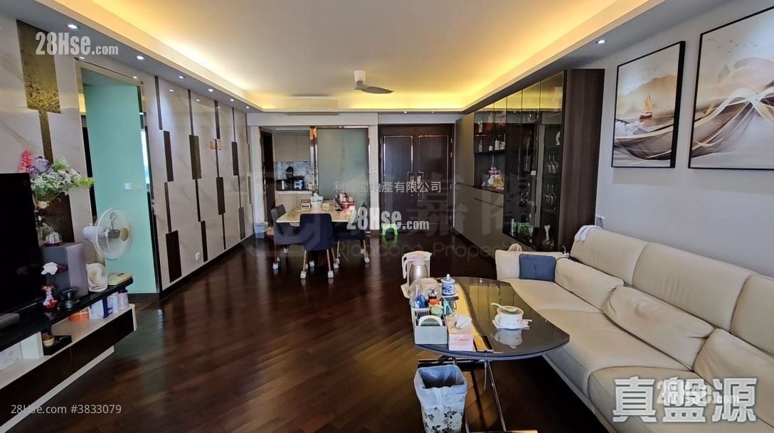 Mayfair By The Sea Sell 4 Bedrooms , 3 Bathrooms 1,770 ft²