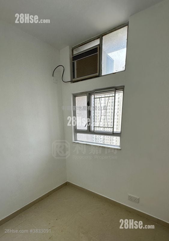 Siu Lun Court Sell 2 Bedrooms