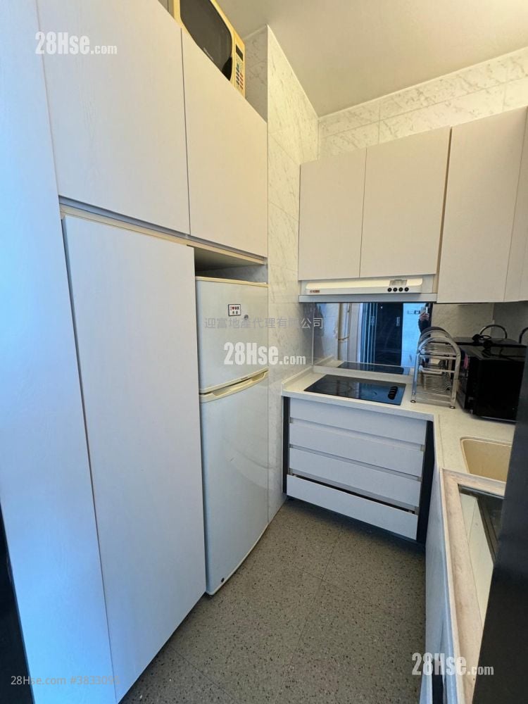 The Metropolis Residence Rental 1 Bedroom , 1 Bathroom 490 ft²