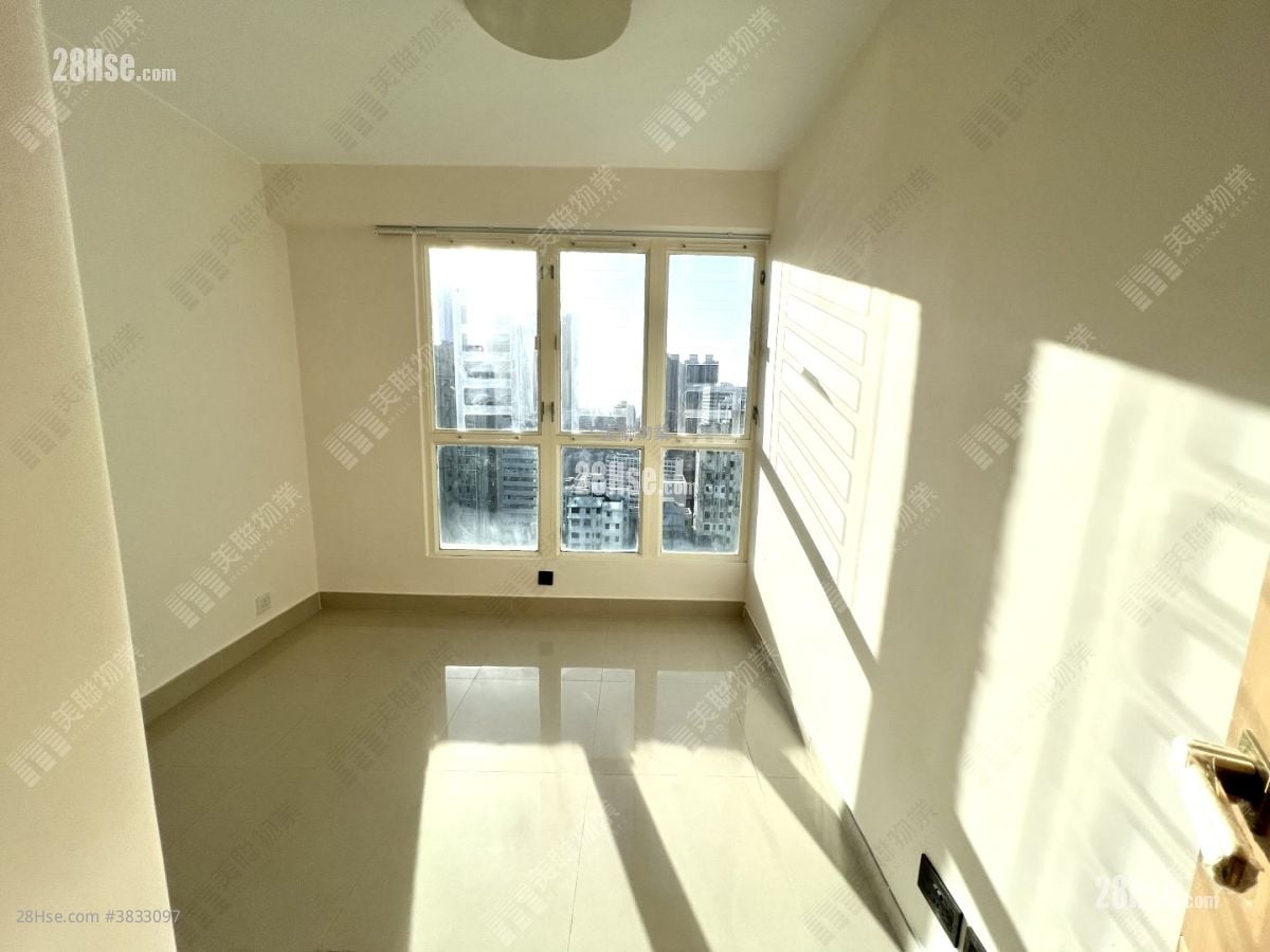 The Regalia Sell 4 Bedrooms 791 ft²