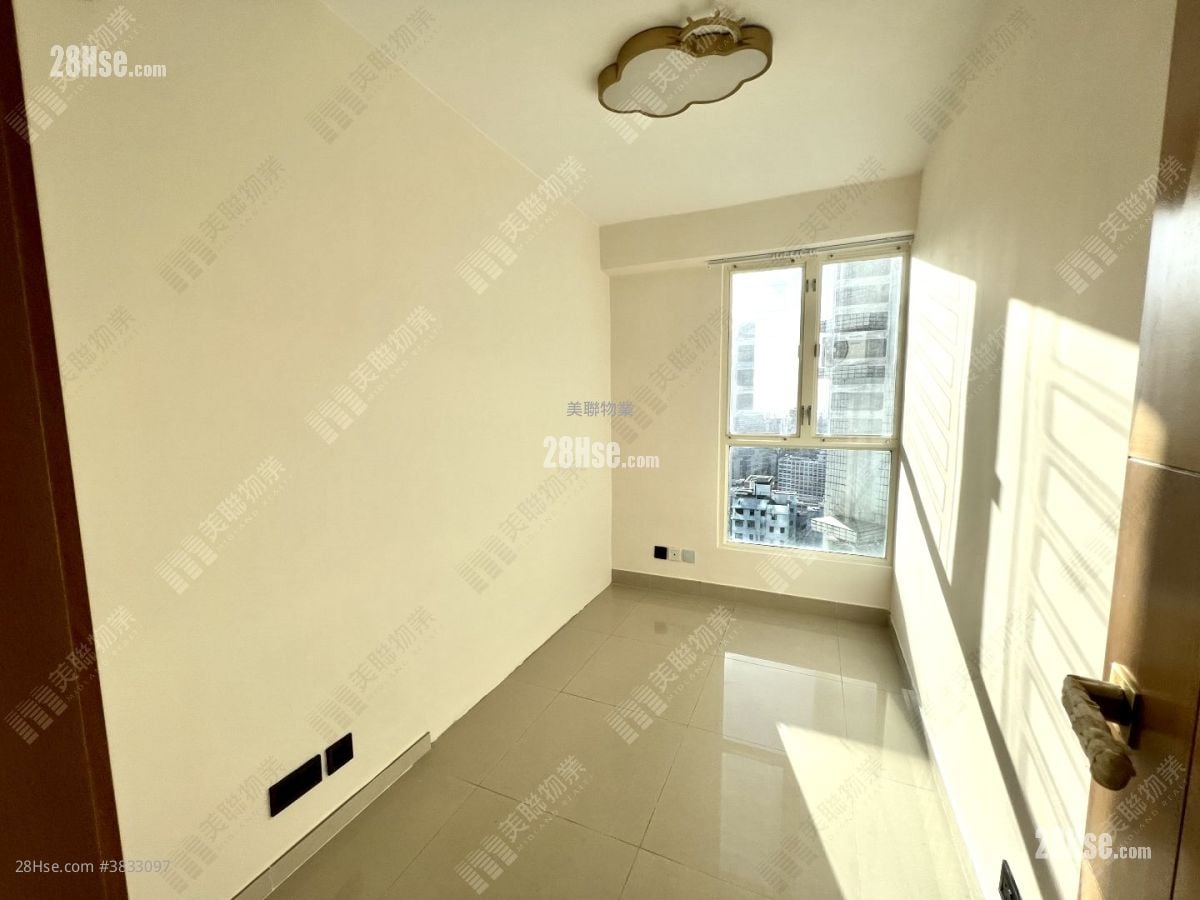 The Regalia Sell 4 Bedrooms 791 ft²