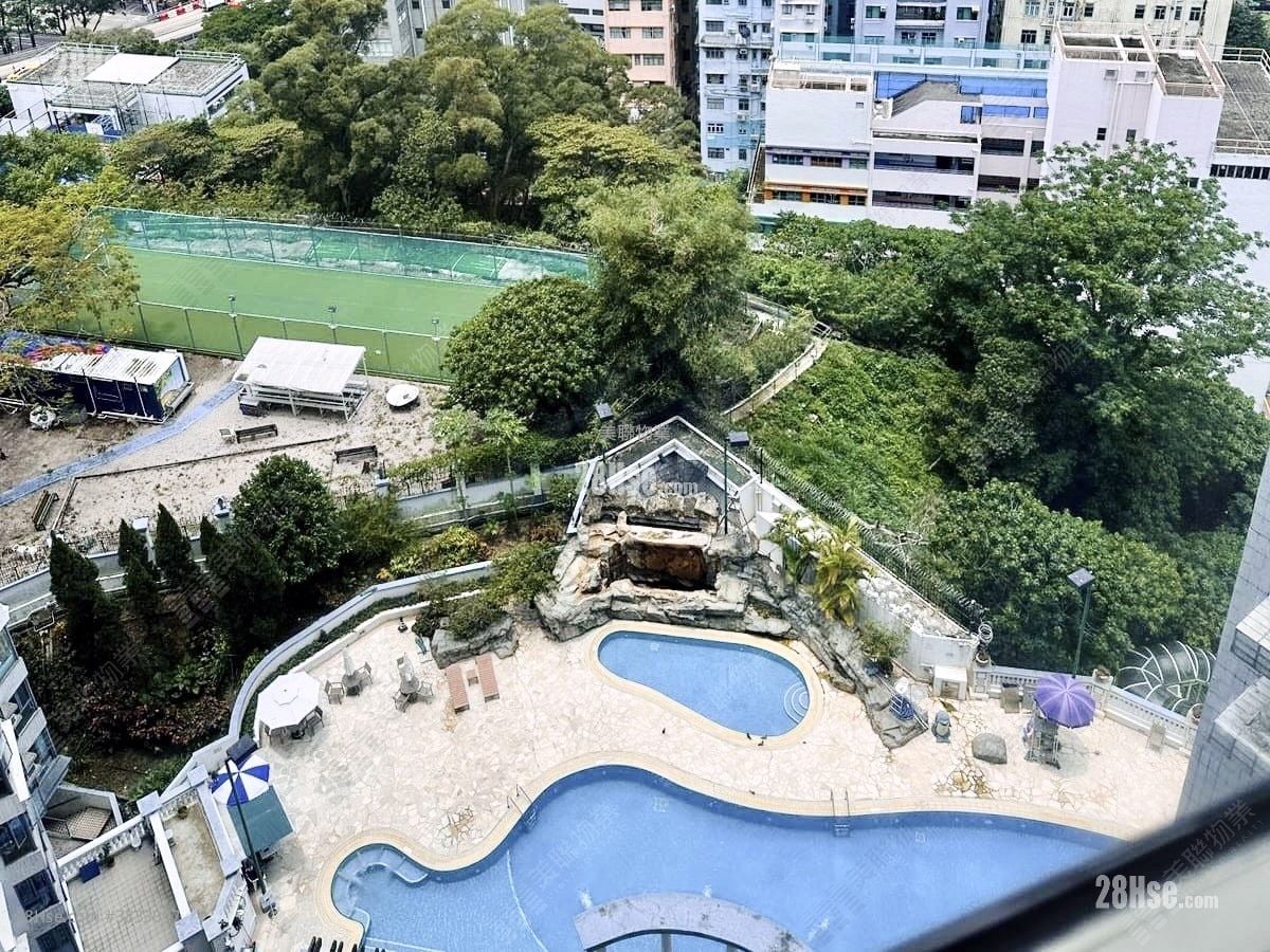 The Regalia Sell 4 Bedrooms 791 ft²