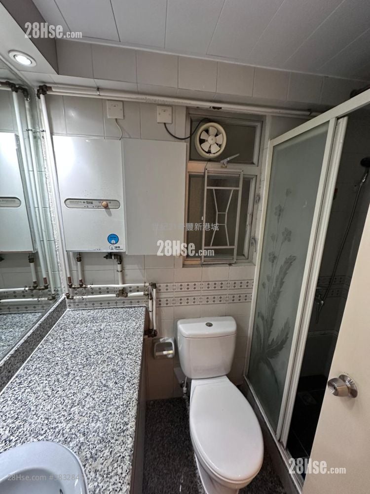Ma On Shan Centre Sell 3 Bedrooms , 1 Bathroom 522 ft²