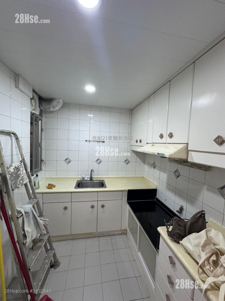 Ma On Shan Centre Sell 3 Bedrooms , 1 Bathroom 522 ft²