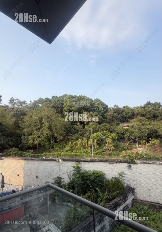 The Green Sell 3 Bedrooms , 4 Bathrooms 1,423 ft²