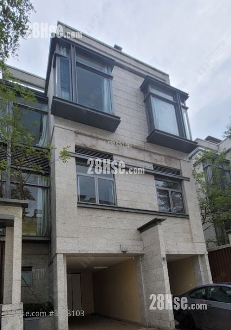 The Green Sell 3 Bedrooms , 4 Bathrooms 1,423 ft²