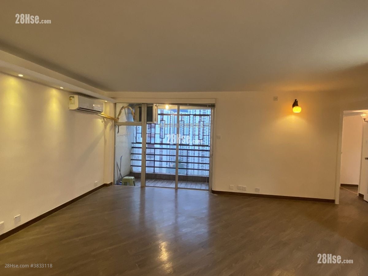 Taikoo Shing Sell 3 Bedrooms , 2 Bathrooms 897 ft²
