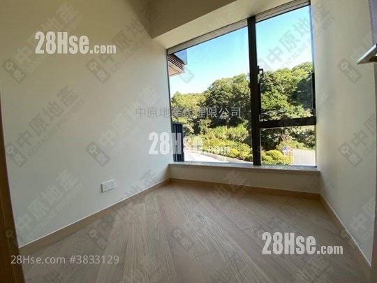 The Regent Rental 3 Bedrooms , 1 Bathroom 629 ft²
