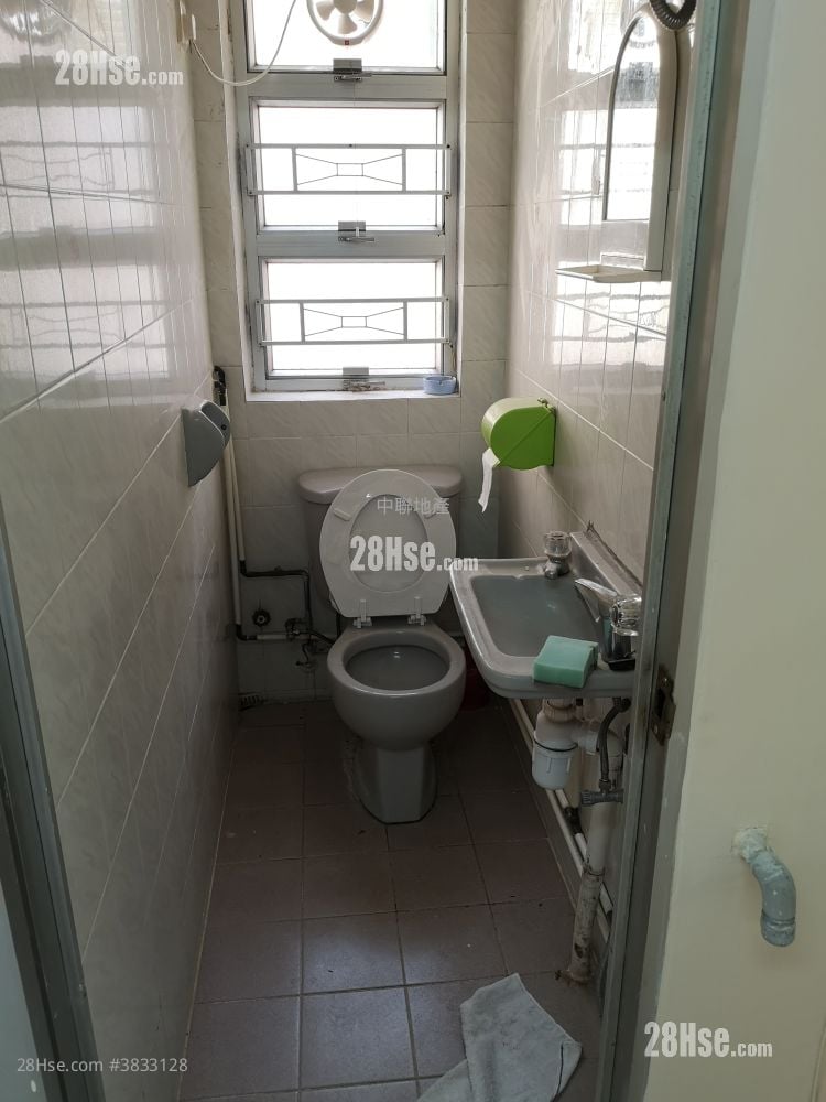 Village Rental 1 Bedroom , 1 Bathroom 300 ft²