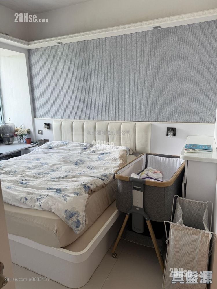 The Palazzo Sell 2 Bedrooms , 2 Bathrooms 920 ft²
