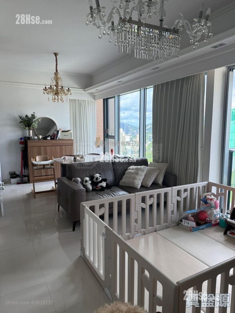 The Palazzo Sell 2 Bedrooms , 2 Bathrooms 920 ft²
