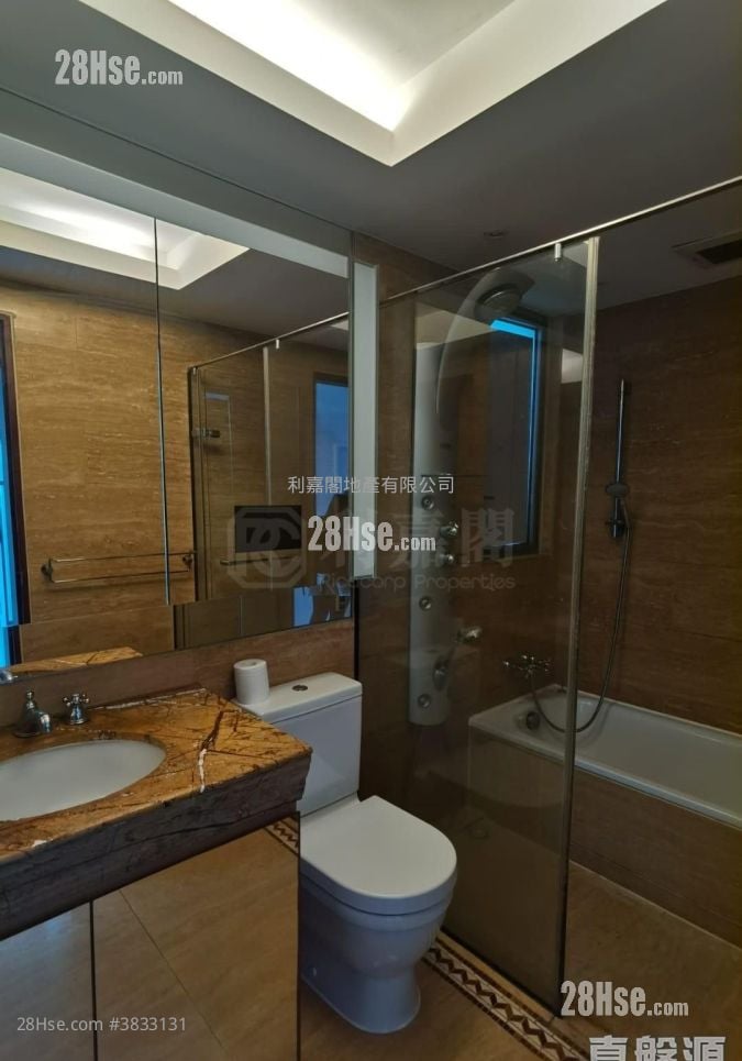 The Palazzo Sell 2 Bedrooms , 2 Bathrooms 920 ft²