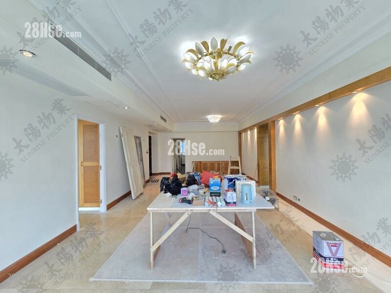 Harbourfront Landmark Sell 4 Bedrooms 1,963 ft²