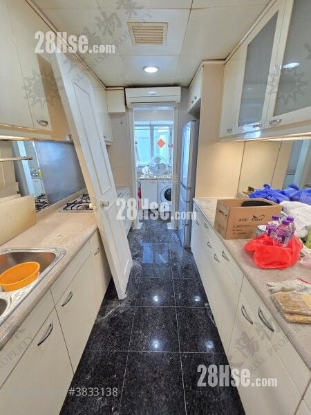 Harbourfront Landmark Sell 4 Bedrooms 1,963 ft²