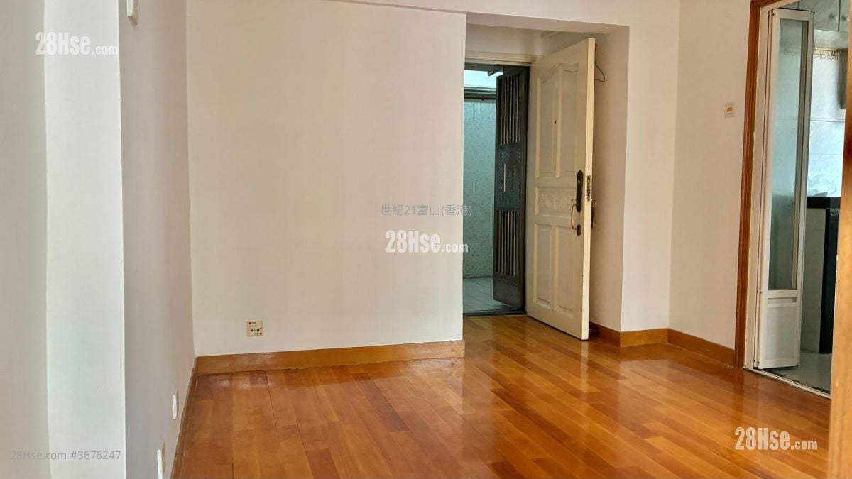 Tropicana Gardens Rental 2 Bedrooms , 1 Bathroom 333 ft²