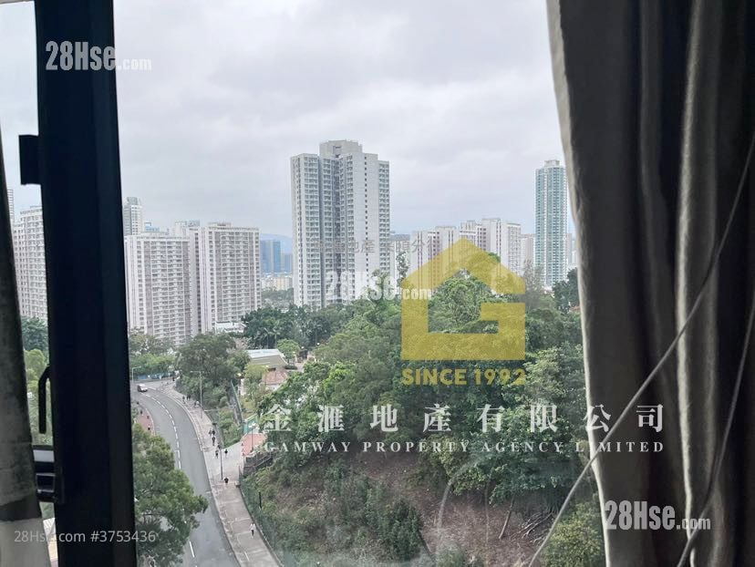 Scenic View Sell 3 Bedrooms , 2 Bathrooms 660 ft²