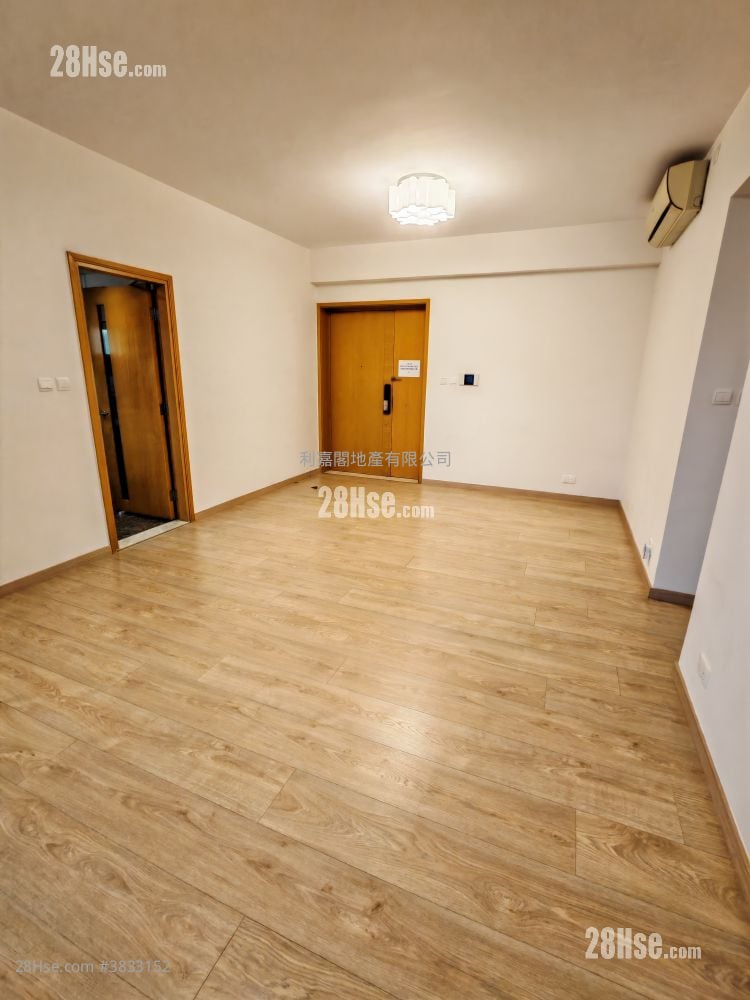Grand Austin Sell 4 Bedrooms , 2 Bathrooms 1,196 ft²