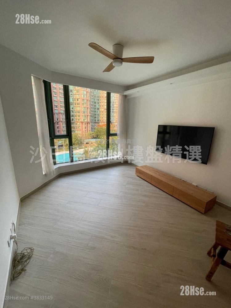 Vista Paradiso Sell 3 Bedrooms , 2 Bathrooms 788 ft²