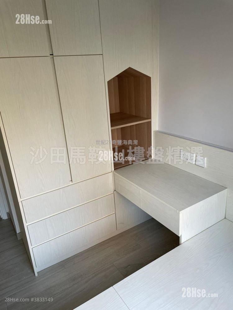 Vista Paradiso Sell 3 Bedrooms , 2 Bathrooms 788 ft²