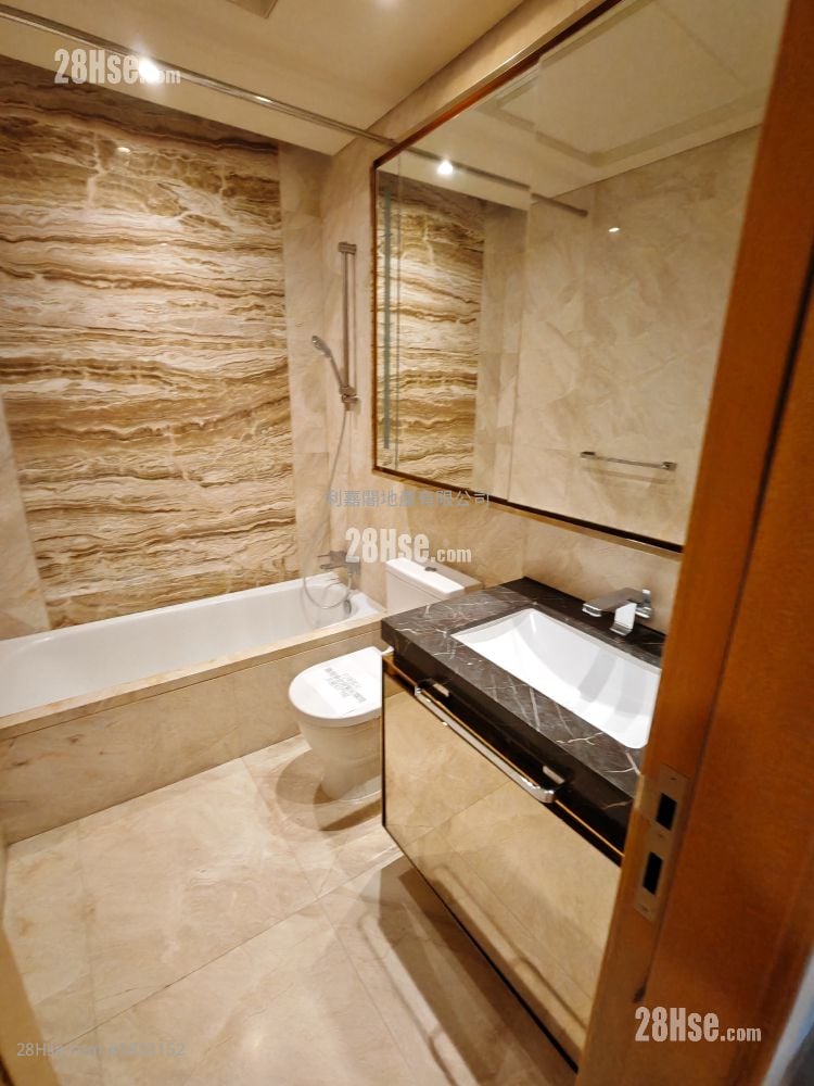 Grand Austin Sell 4 Bedrooms , 2 Bathrooms 1,196 ft²