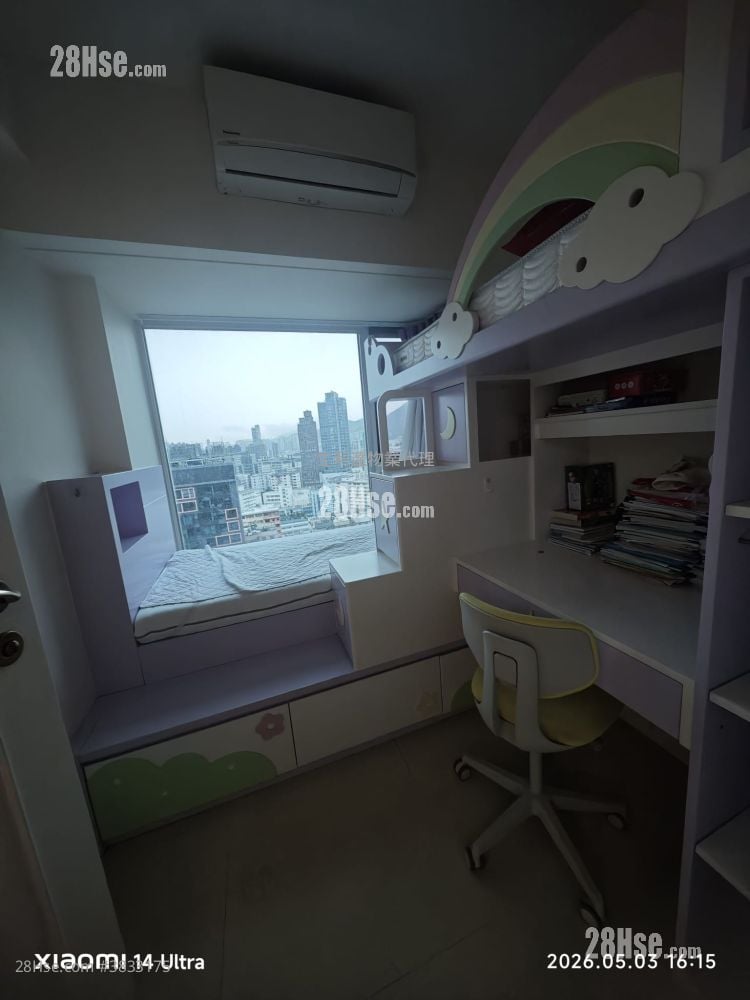 Sky Tower Sell 2 Bedrooms , 1 Bathroom 521 ft²