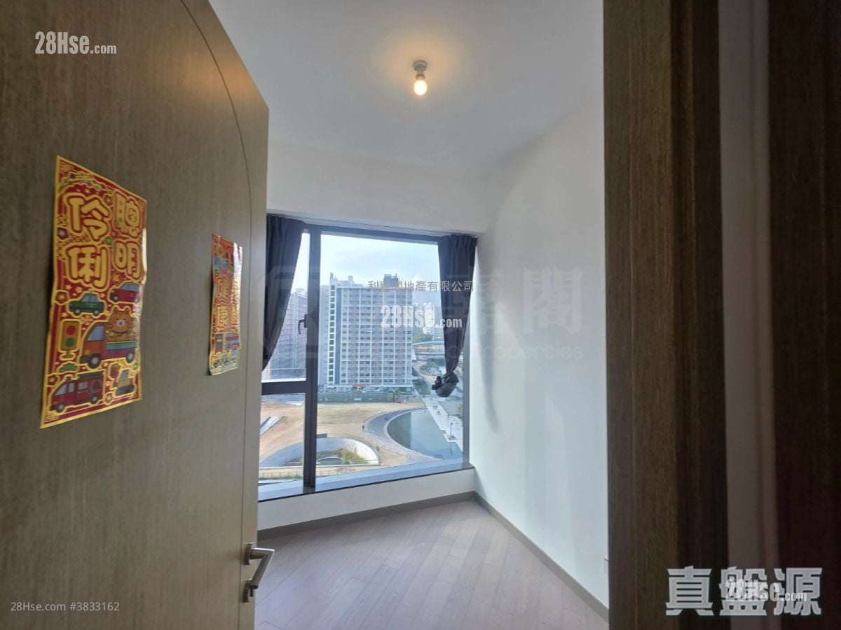 Upper River Bank Sell 3 Bedrooms , 2 Bathrooms 760 ft²