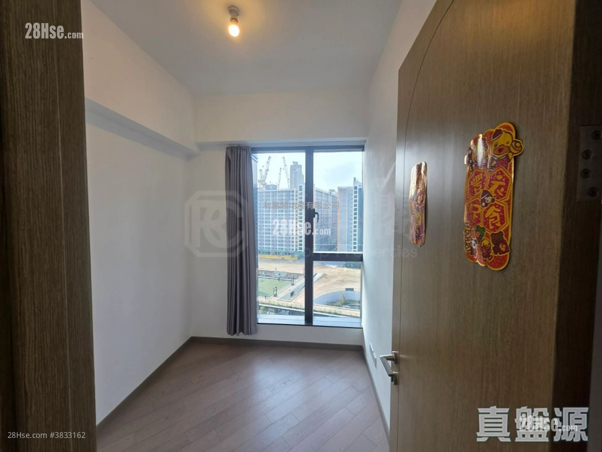 Upper River Bank Sell 3 Bedrooms , 2 Bathrooms 760 ft²