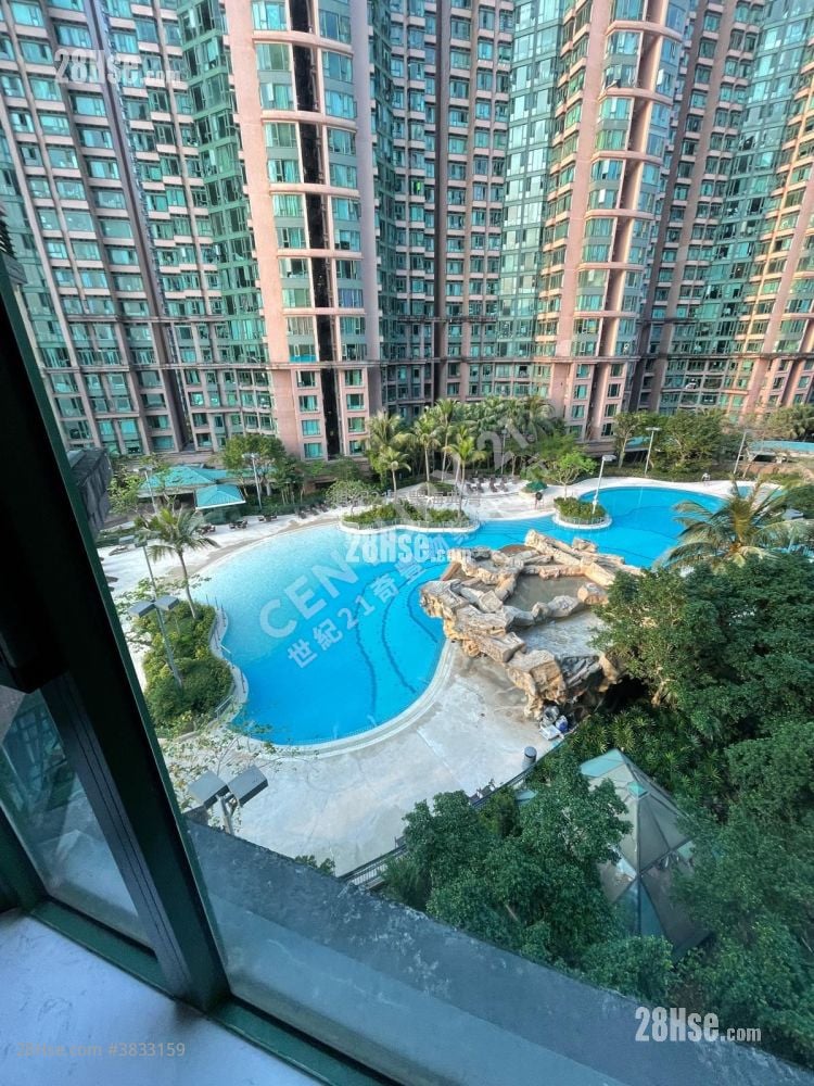 Vista Paradiso Sell 3 Bedrooms , 2 Bathrooms 788 ft²