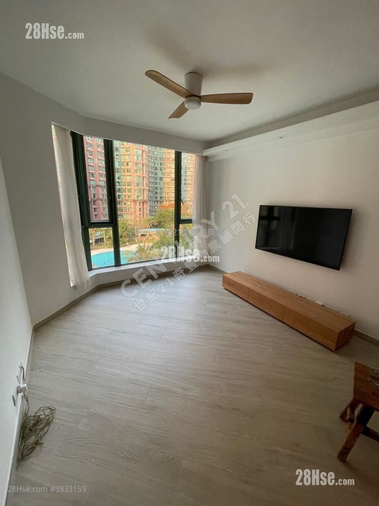 Vista Paradiso Sell 3 Bedrooms , 2 Bathrooms 788 ft²