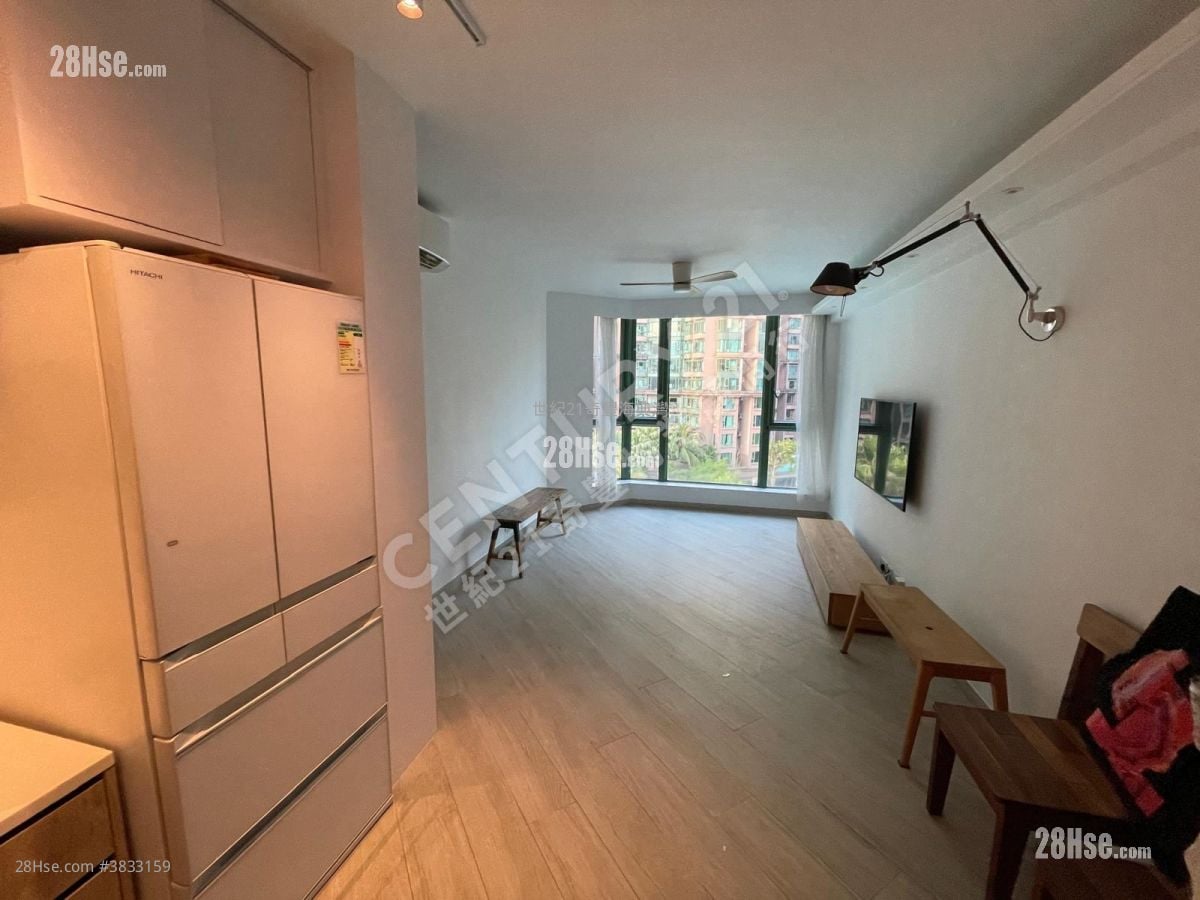 Vista Paradiso Sell 3 Bedrooms , 2 Bathrooms 788 ft²