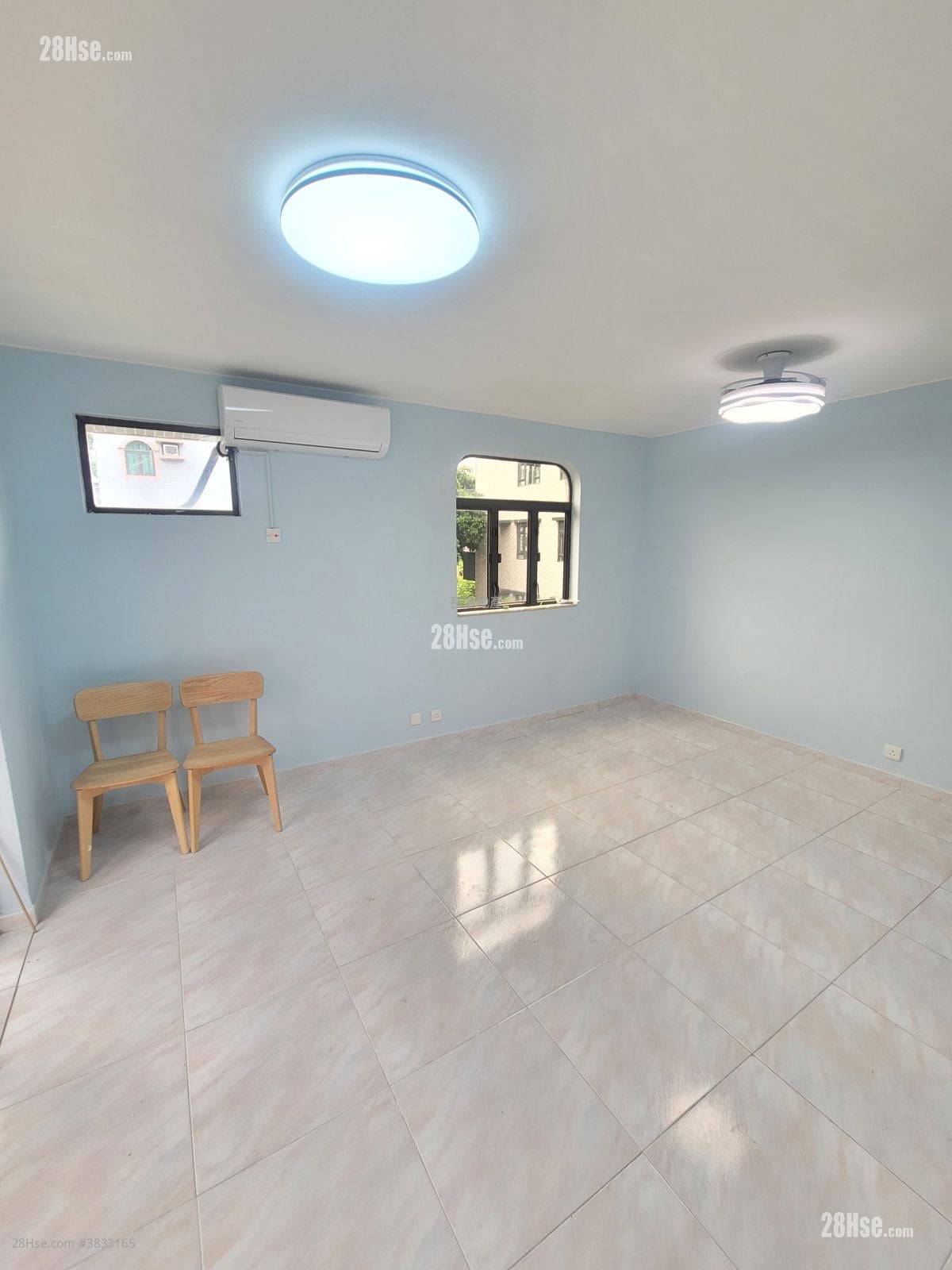 Village Rental 3 Bedrooms , 1 Bathroom 780 ft²