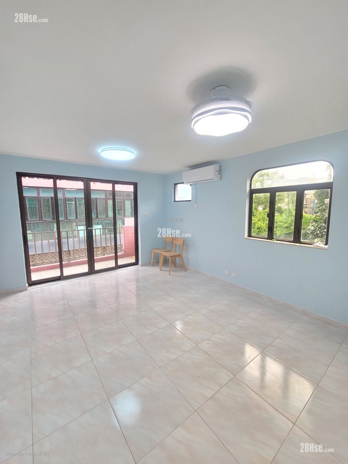 Village Rental 3 Bedrooms , 1 Bathroom 780 ft²