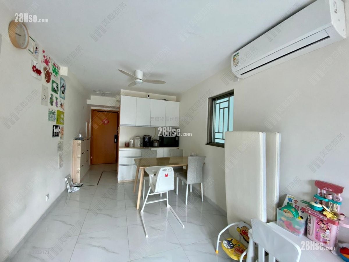 Park Central Sell 3 Bedrooms , 2 Bathrooms 684 ft²