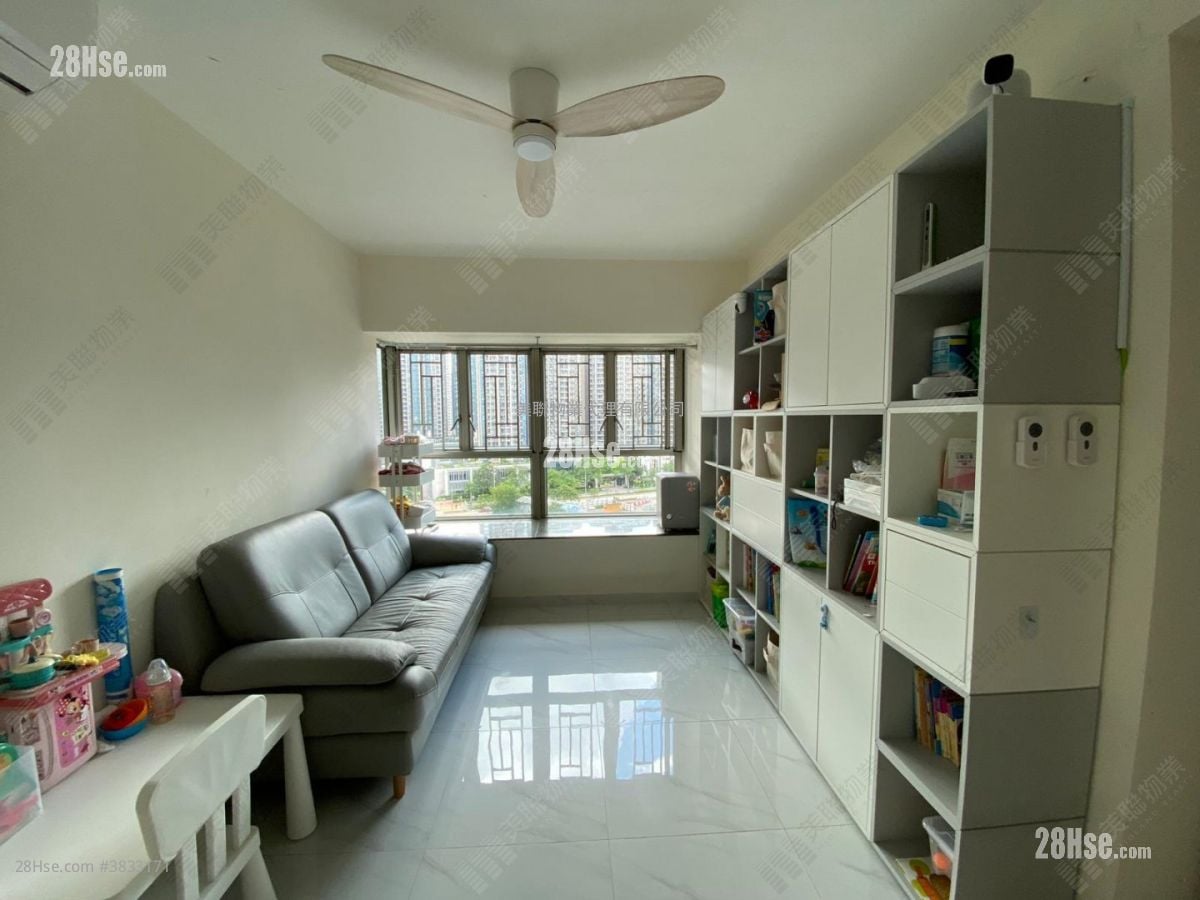 Park Central Sell 3 Bedrooms , 2 Bathrooms 684 ft²