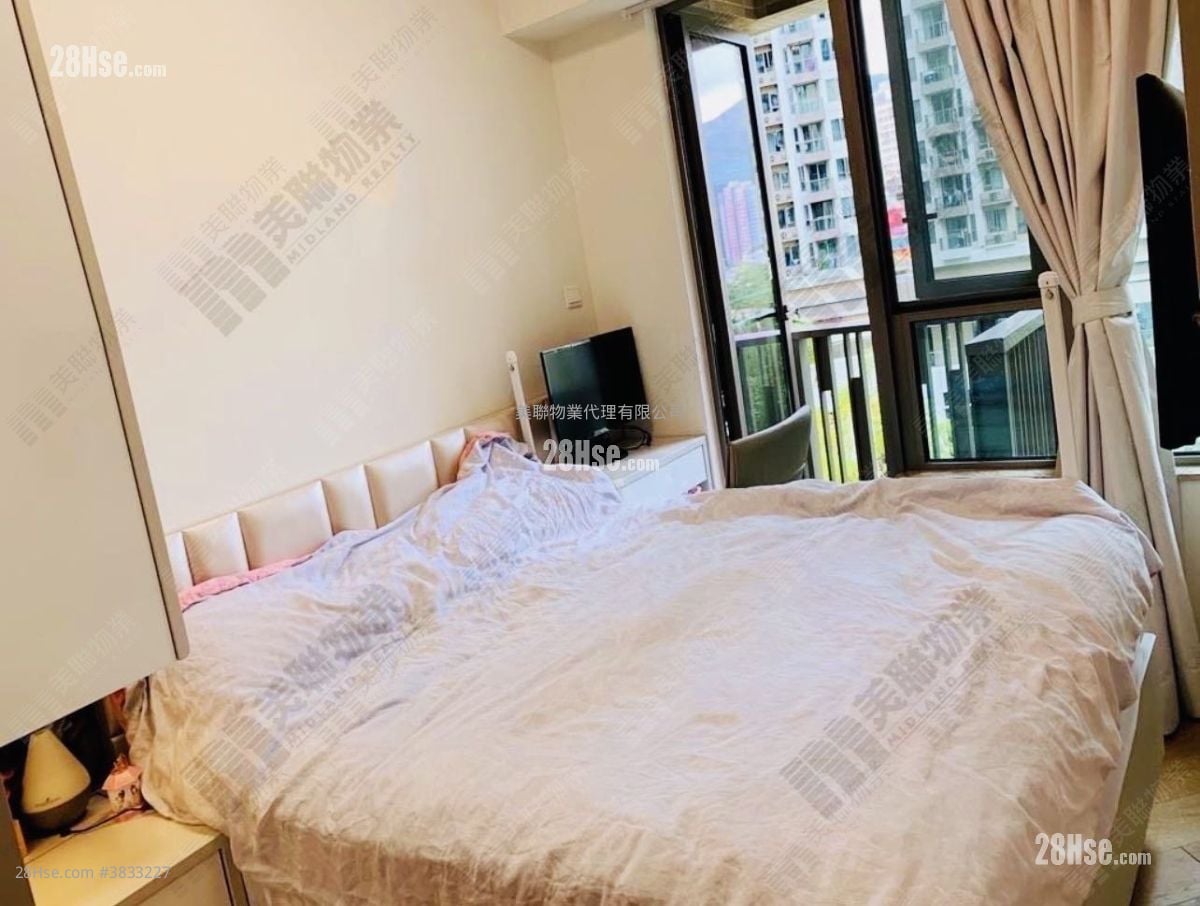 Parc City Sell 2 Bedrooms 530 ft²