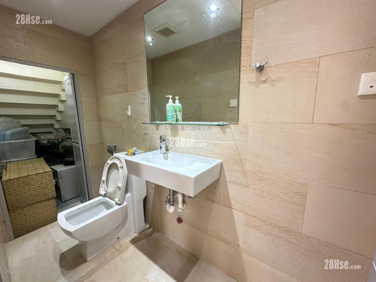 Fairview Park Sell 3 Bedrooms 1,035 ft²